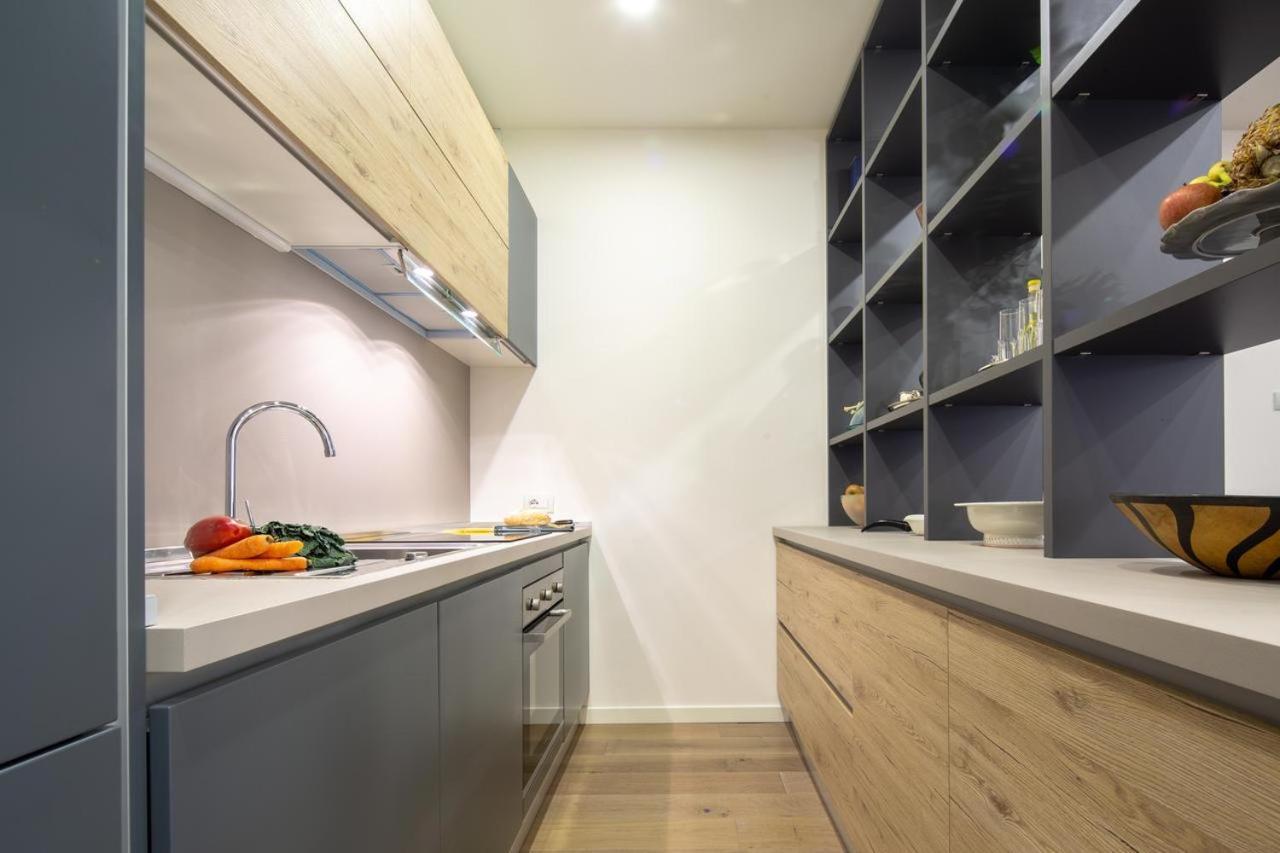 Stunning & Luxurious 1br 1 Min Walk By Duomo Appartement *